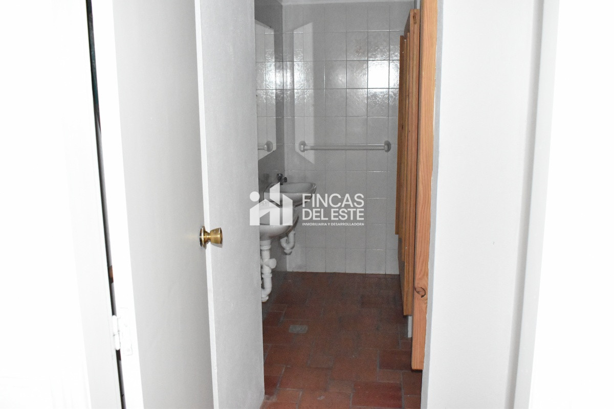 Local Comercial ID.618/LOCAL-EN-ALQUILER- - LOCAL EN ALQUILER 