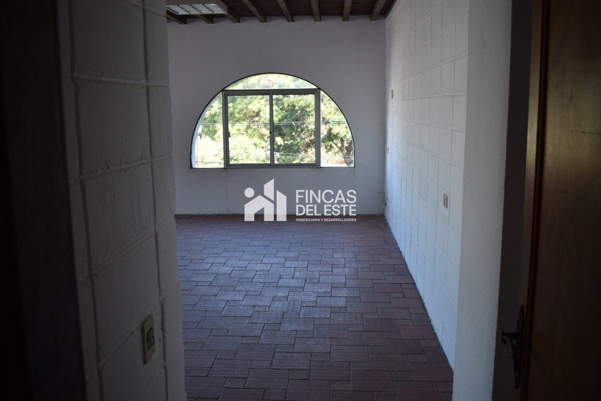 Local Comercial ID.618/LOCAL-EN-ALQUILER- - LOCAL EN ALQUILER 