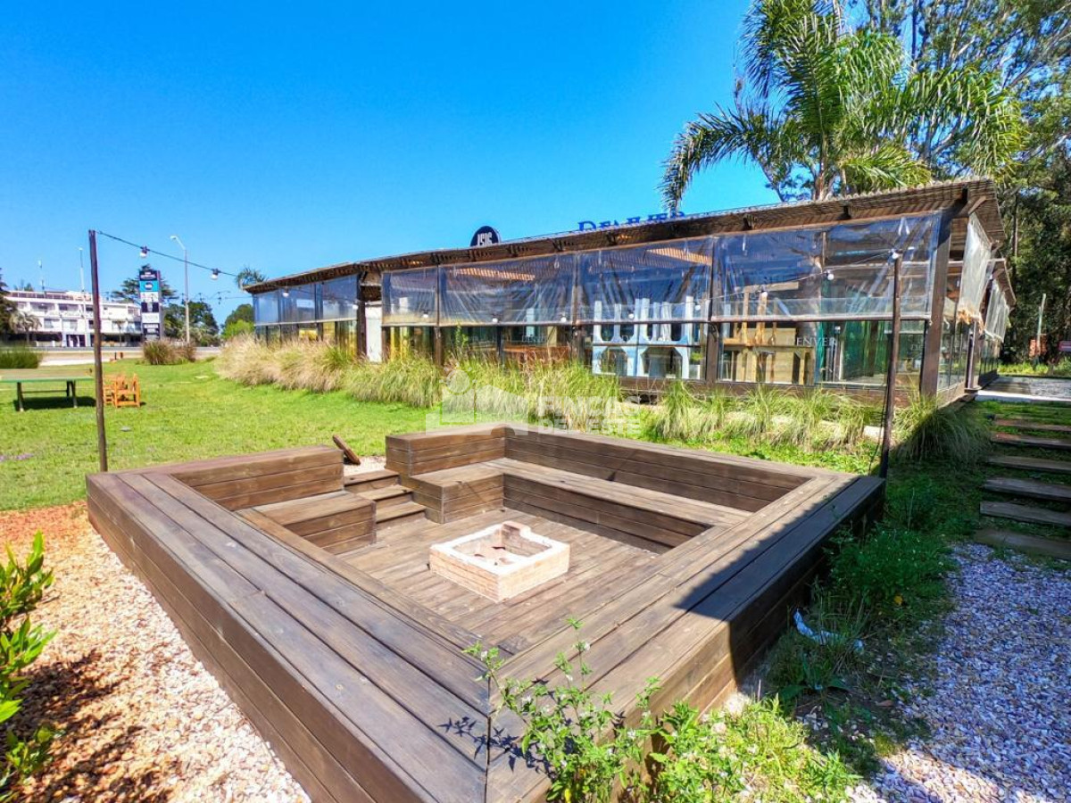 Local Comercial ID.938/LOCAL-COMERCIAL-Punta-Ballena--Solanas-Ruta-10-y-12- - LOCAL COMERCIAL Punta Ballena - Solanas Ruta 10 y 12 