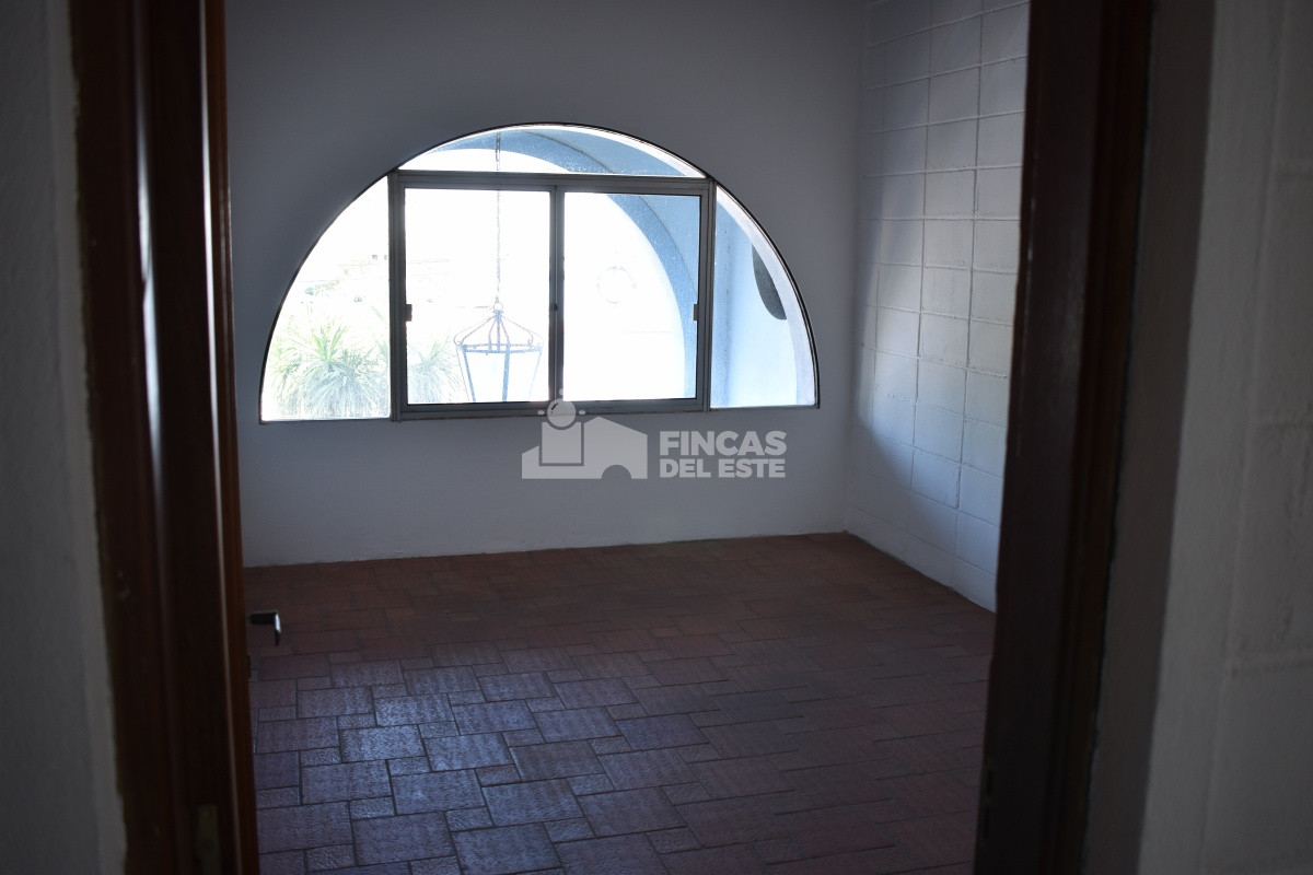 Local Comercial ID.618/LOCAL-EN-ALQUILER- - LOCAL EN ALQUILER 