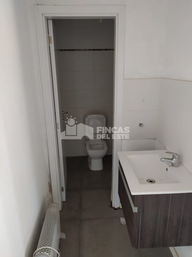 Local Comercial ID.615/local- - local 