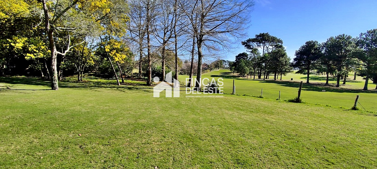 Terreno ID.823/Terreno-con-vista-a-Parque-Golf- - Terreno con vista a Parque Golf 