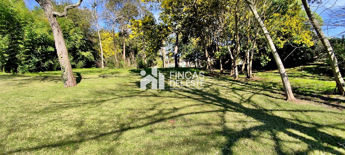Terreno ID.823/Terreno-con-vista-a-Parque-Golf- - Terreno con vista a Parque Golf 