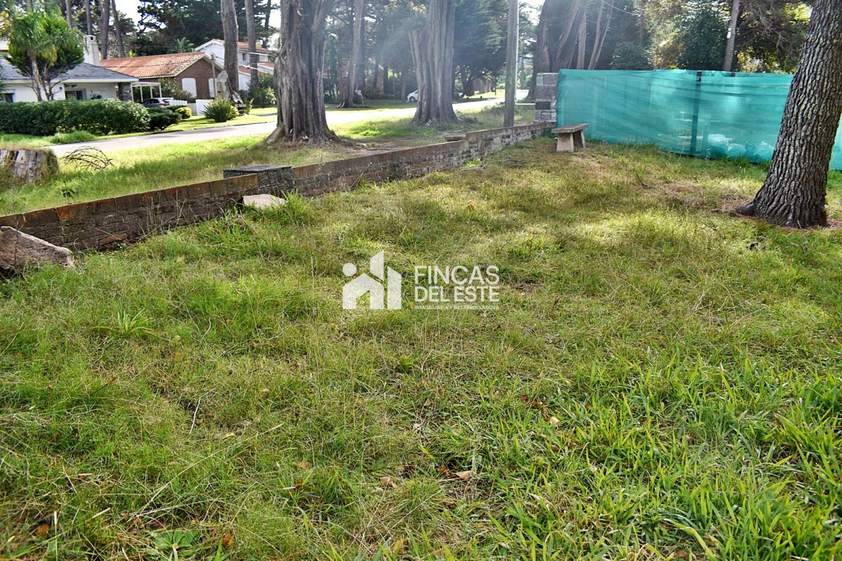 Terreno ID.836/Terreno-a-pasos-del-mar- - Terreno a pasos del mar 