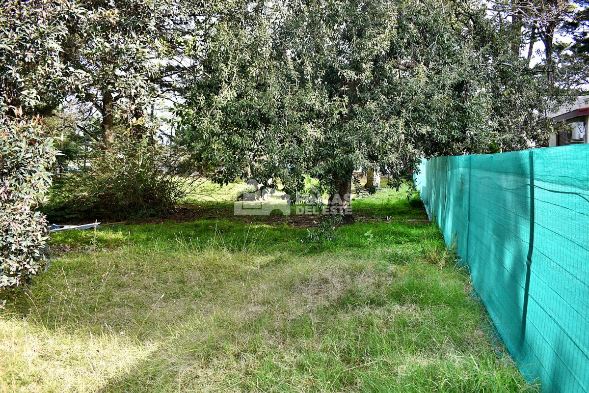 Terreno ID.836/Terreno-a-pasos-del-mar- - Terreno a pasos del mar 