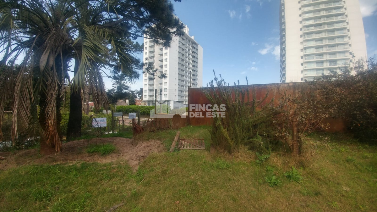 Terreno ID.496/Terreno-en-zona-Lugano - Terreno en zona Lugano