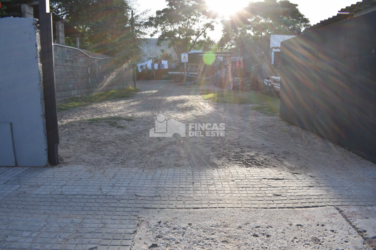 Terreno ID.619/terreno-zona-centro-de-Maldonado- - terreno zona centro de Maldonado 