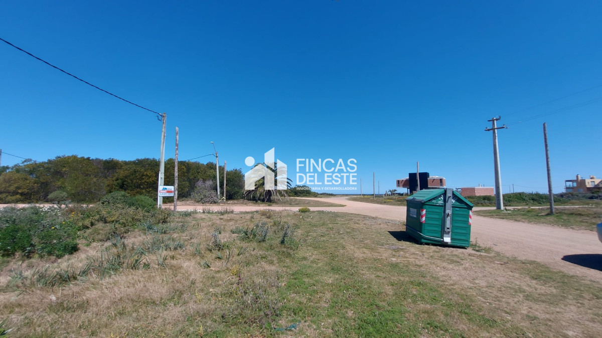 HERMOSO TERRENO A 100 MTS DEL MAR !! - FDE1927T