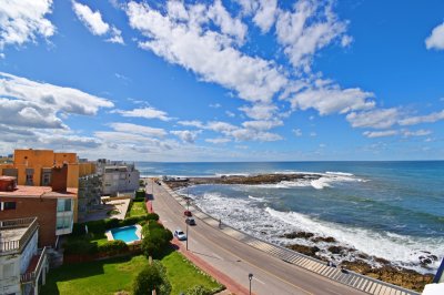 En venta apartamento pent house con parrillero propio, 2 dormitorios en Peninsula, Punta del Este