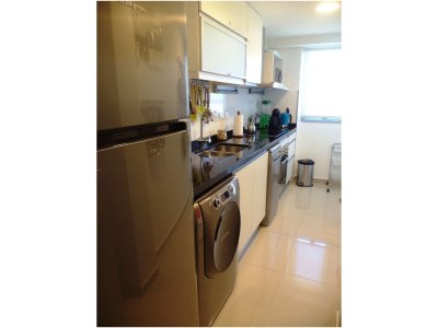 3 dormitorios en Wind Tower a 80 metros del Mar. - RPL9386A