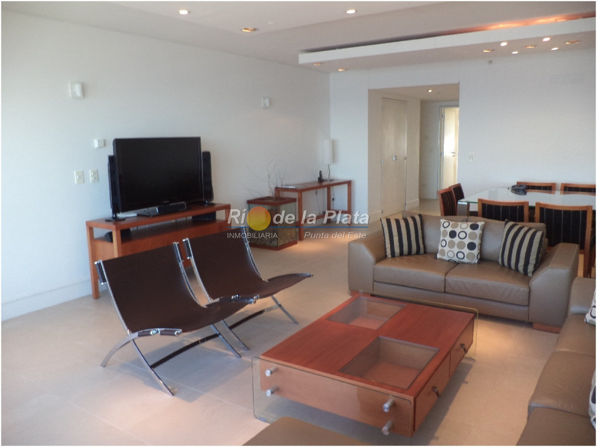 Apartamento en Brava, 2 dormitorios  - RPL7019A