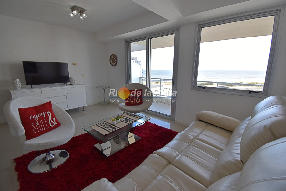 2 dormitorios en Playa Brava con hermosa vista. - RPL8427A