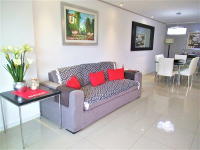 2 dormitorios en Wind Tower a  80 metros de Playa Brava
