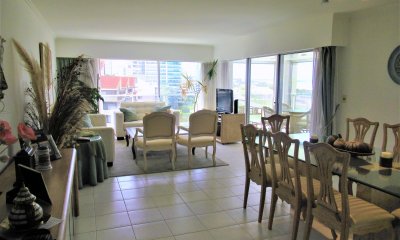 Excelente ubicación a 50 mts del Mar!