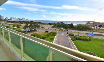 Primera linea de Playa Mansa