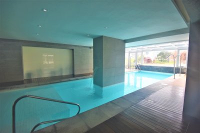 3 dormitorios en Wind Tower a 80 metros del Mar. - RPL9386A