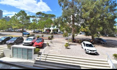 Office Punta - Edificio Corporativo Punta del Este