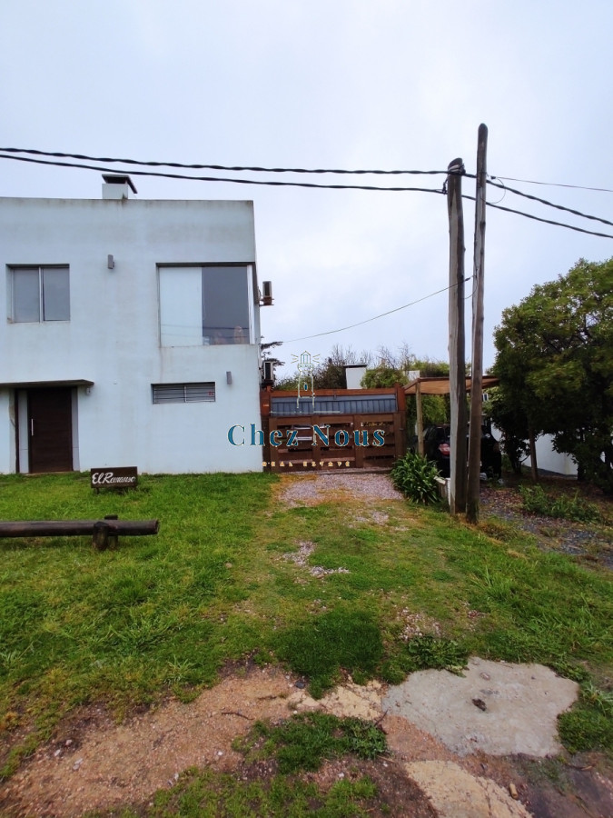 Casa ID.462 - Hermosa casa con excelente vista al mar