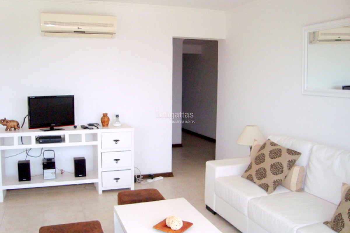 Apartamento ID.153 - Napoles Apto. 002