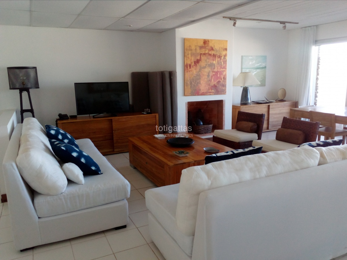 Apartamento ID.107 - Altos de Bikini Apto. 006