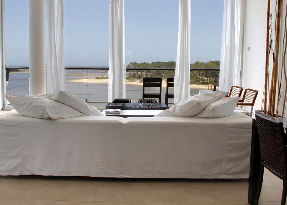 Apartamento ID.1330 - Delamar Apto. 203
