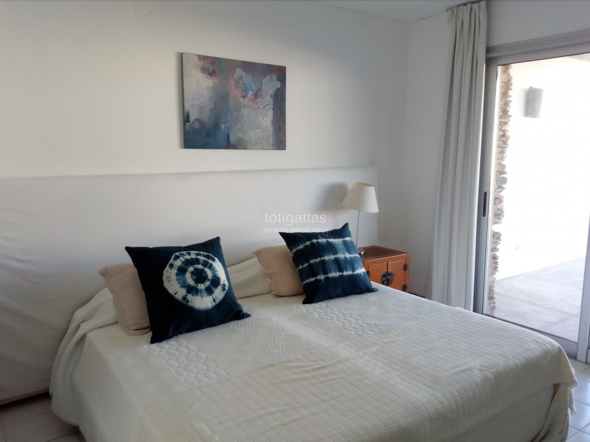 Apartamento ID.107 - Altos de Bikini Apto. 006
