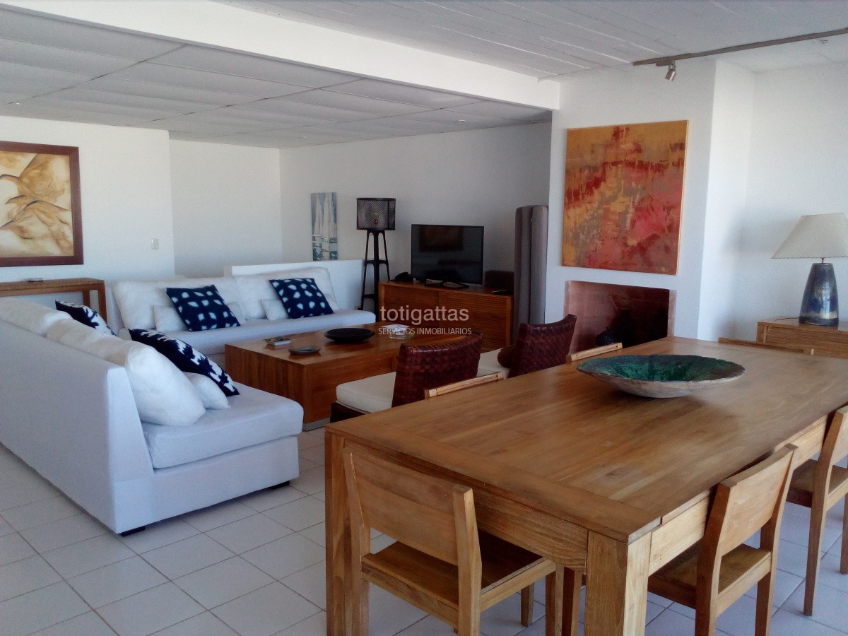 Apartamento ID.107 - Altos de Bikini Apto. 006