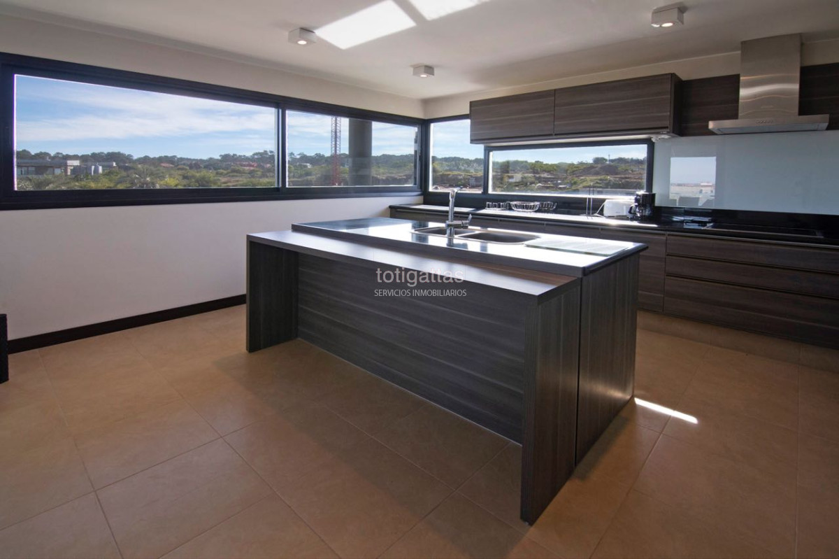 Apartamento ID.189 - Selenza 1 PH A2