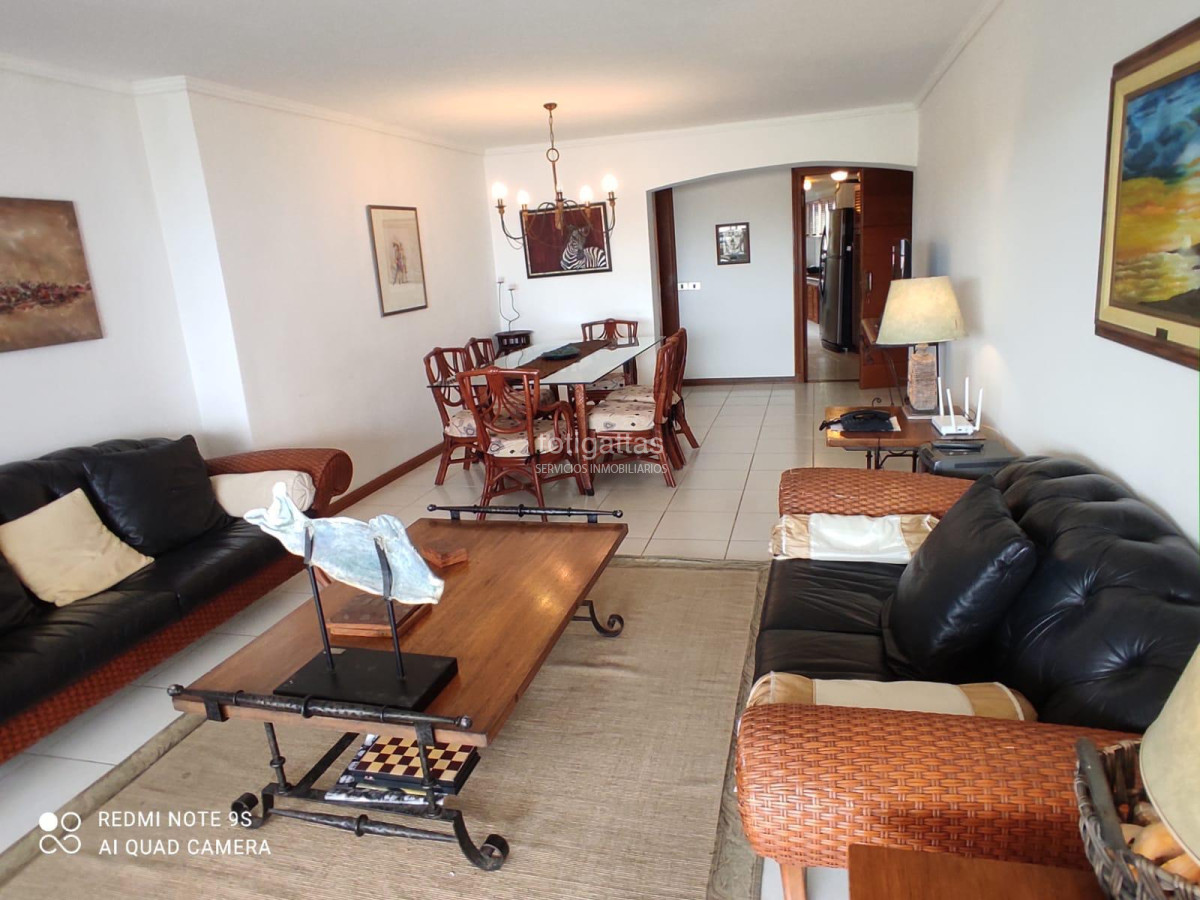 Apartamento ID.2 - Lomas de Manantiales III D C 