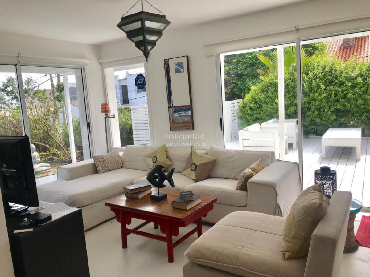Casa ID.530 - Contraluz