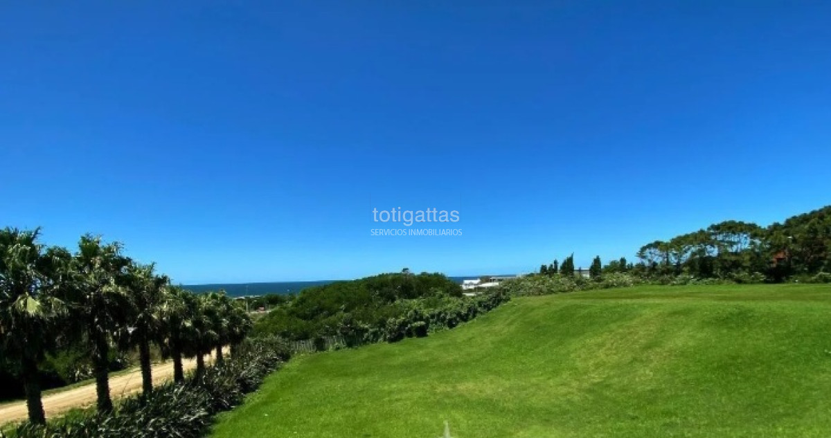 Casa ID.1494 - Vista y cercania a la playa
