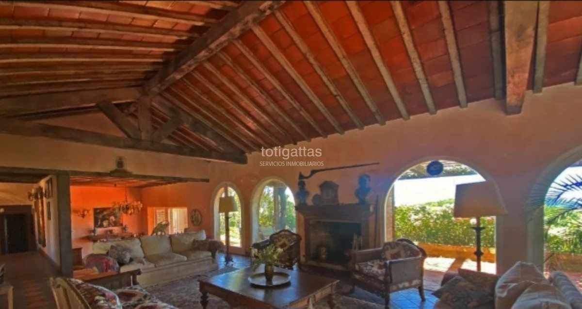 Casa ID.1494 - Vista y cercania a la playa