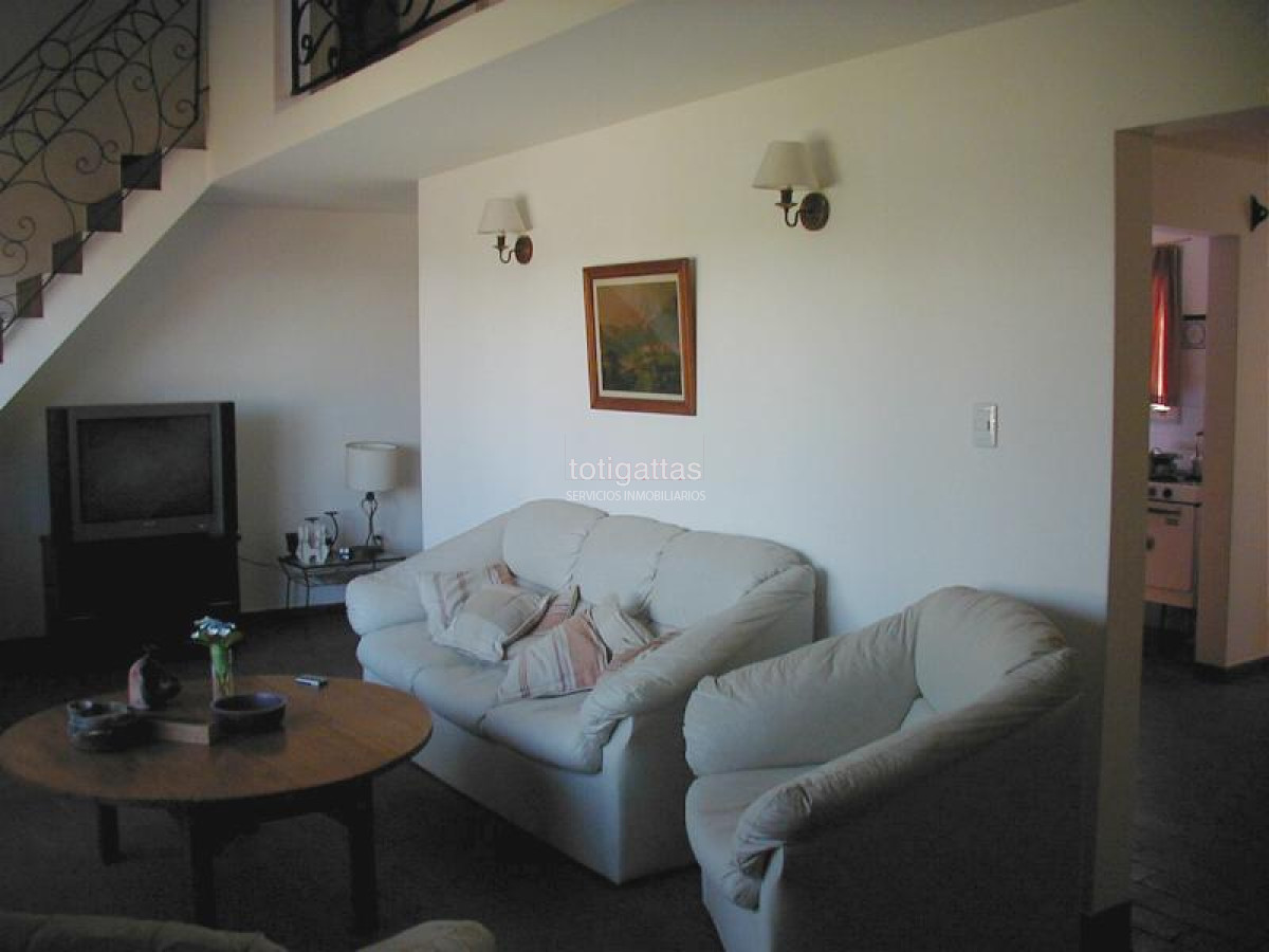 Casa ID.450 - Atenas II