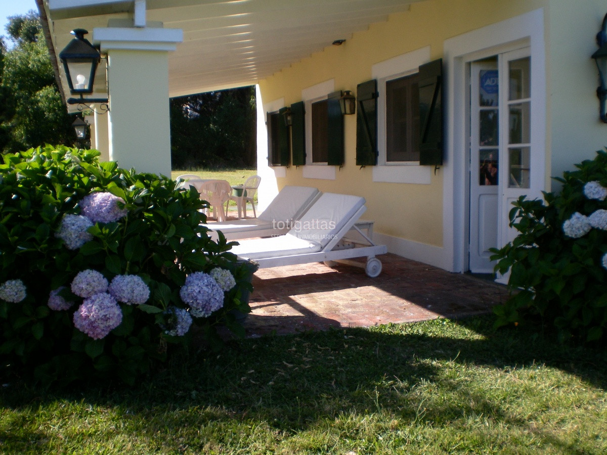 Casa ID.382 - La Rufa
