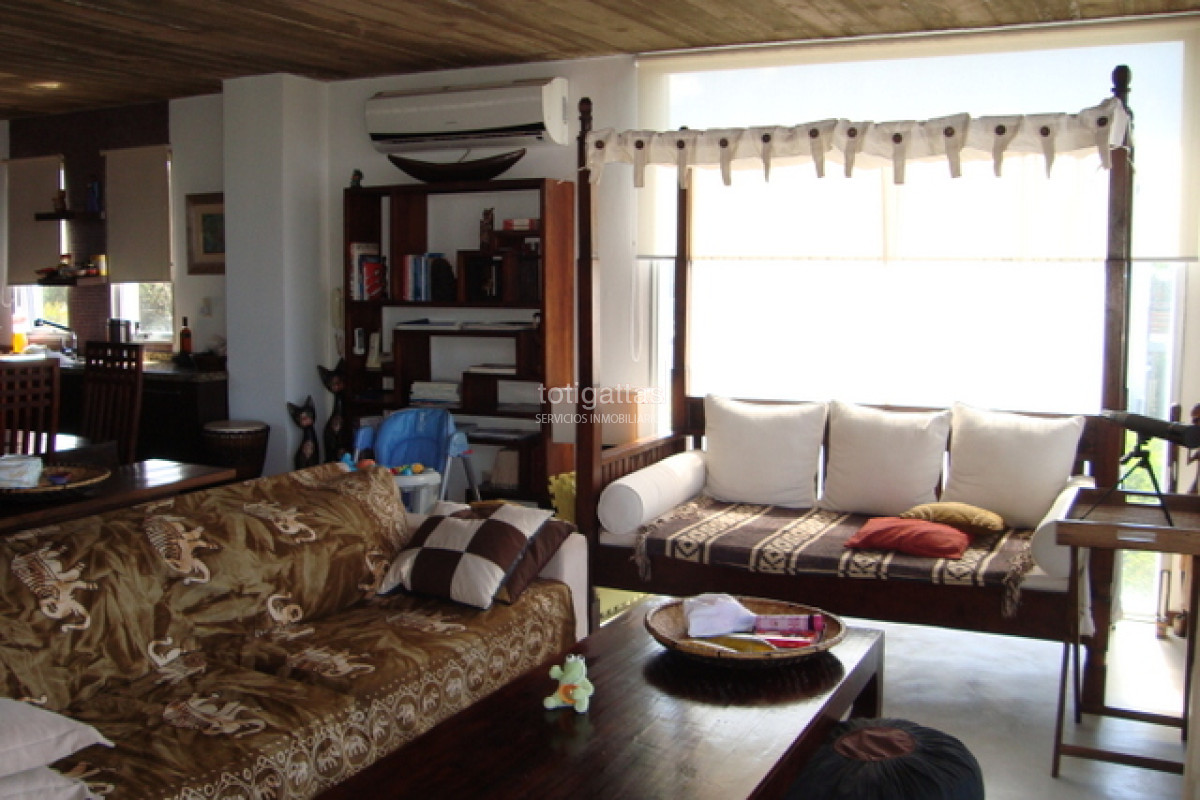 Casa ID.810 - Pantai Kapal