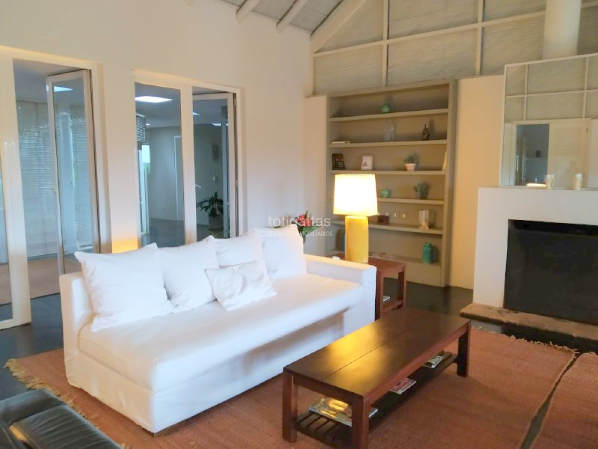 Casa ID.861 - La Desembocadura