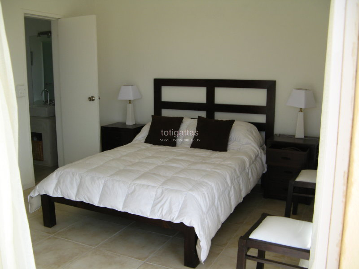 Casa ID.633 - Torre Piedra