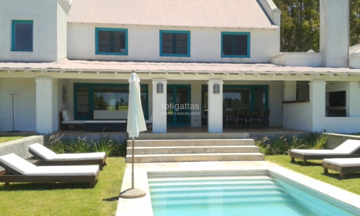 Casa ID.1363 - VILLA CLARA