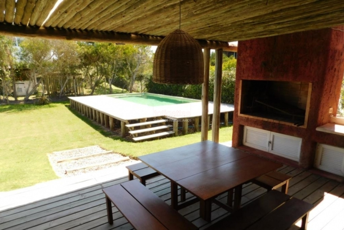 Casa ID.819 - Le Bordeaux