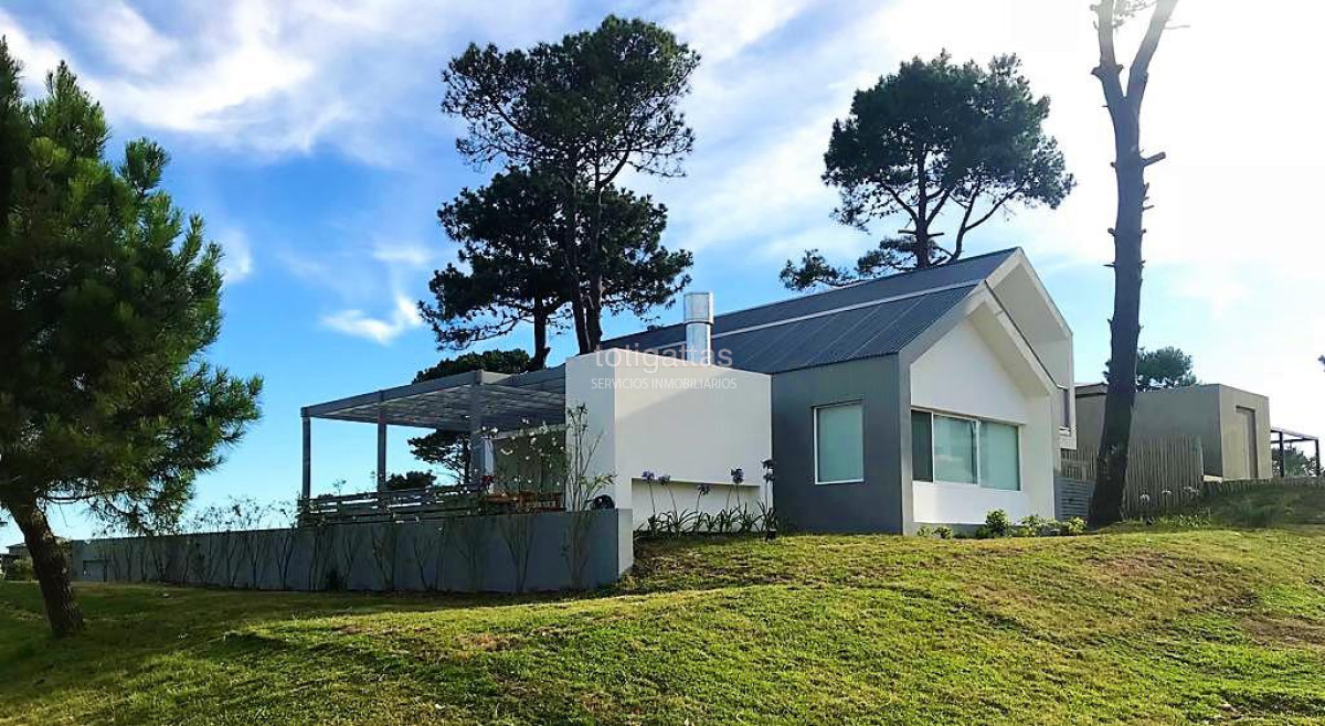 Casa ID.1013 - La Adolfina
