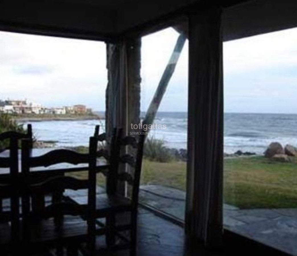 Casa ID.394 - Casa de Piedra
