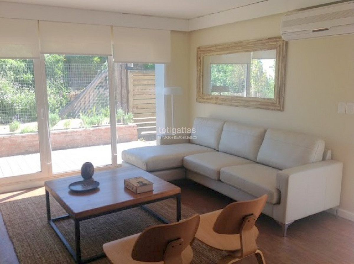 Casa ID.950 - Complejo Casas Blanca Nº 6
