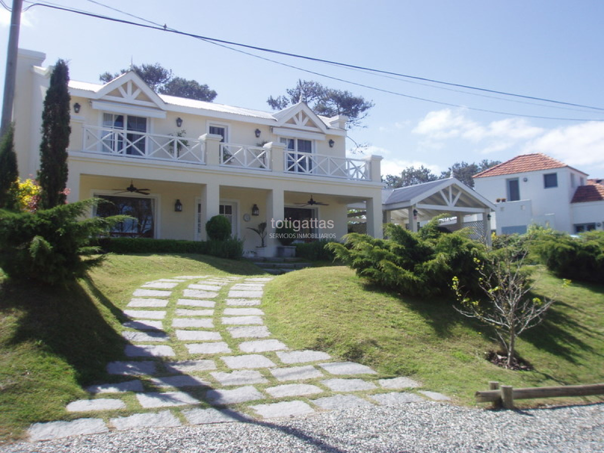 Casa ID.215 - Buena Vista