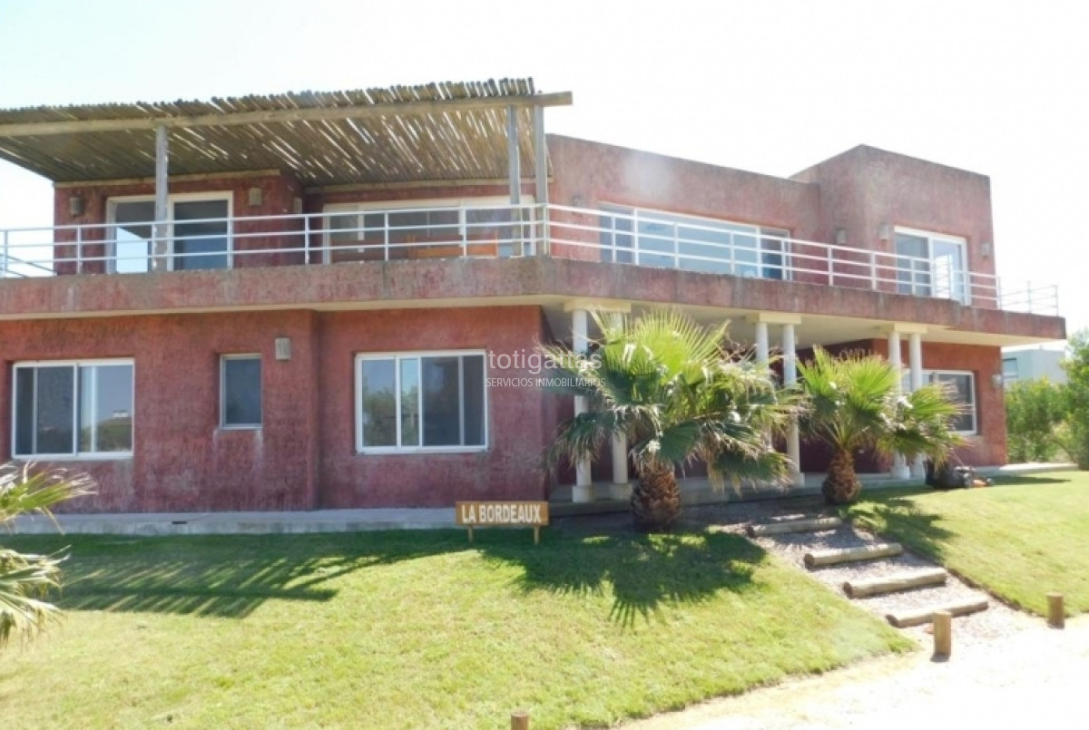 Casa ID.819 - Le Bordeaux