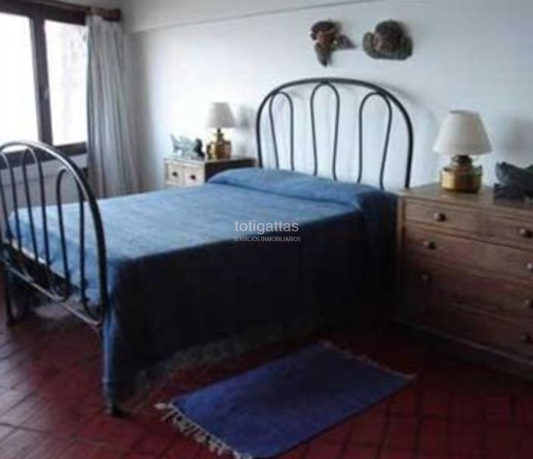 Casa ID.394 - Casa de Piedra