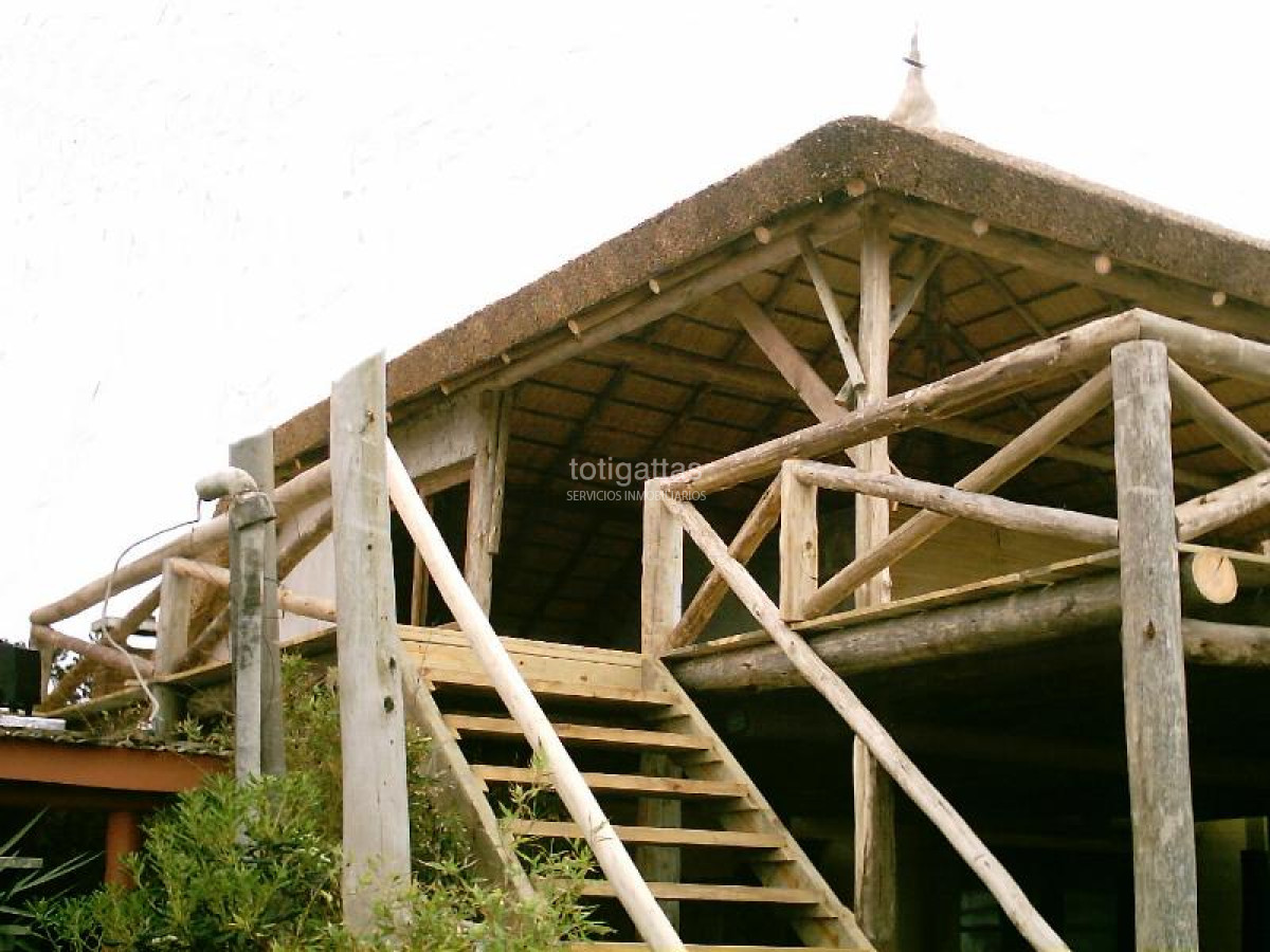 Local Comercial ID.1323 - Local Bien Puesto