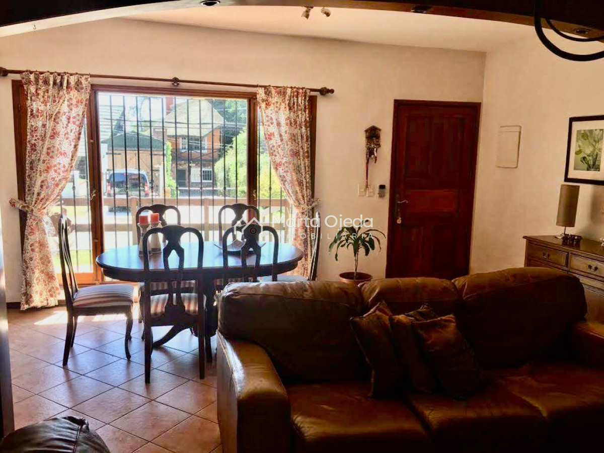 Casa ID.40280 - Hermosa casa a la venta de 5 dormitorios