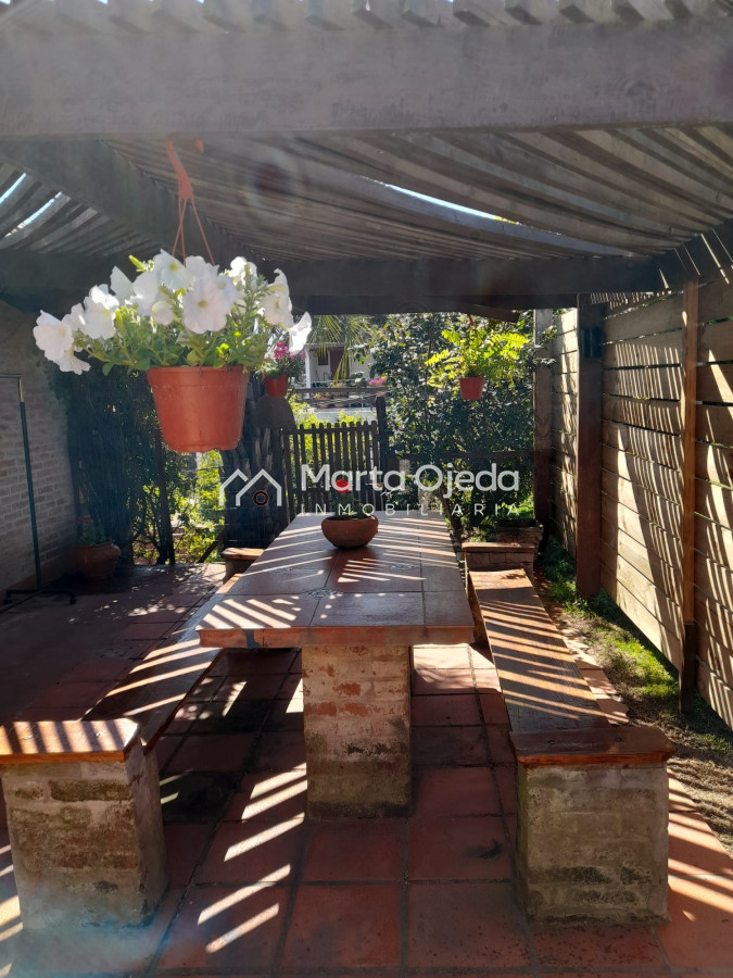 Casa ID.40280 - Hermosa casa a la venta de 5 dormitorios