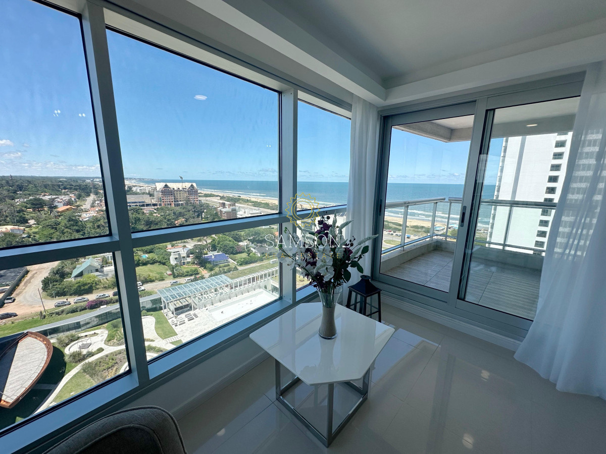 Apartamento ID.66674 - Departamento en Venta de 3 Dormitorios en Torre Look Brava, Punta del este