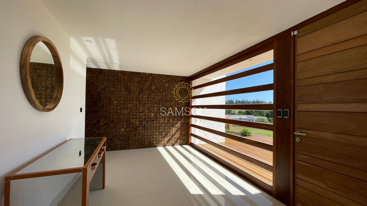 Casa ID.65507 - VENTA DE ESPECTACULAR CASA DE 4 DORMITORIOS EN PUEBLO MIO